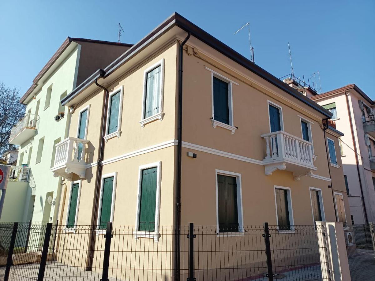 Arcobaleno Rooms Mestre-Venezia Extérieur photo